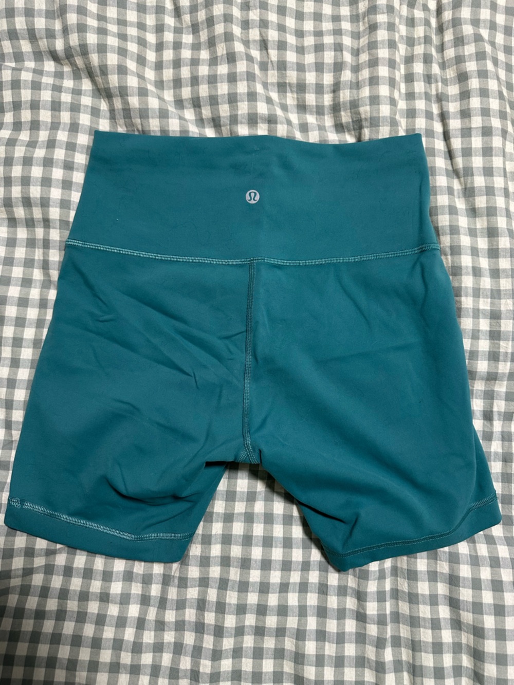 lululemon athletica Teal biker Shorts size 8